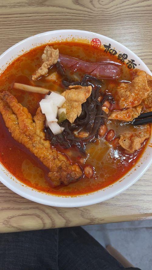 海瓜吃螺蛳粉,一场味蕾的冒险之旅